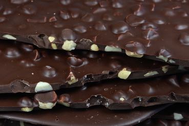 Bruchschokolade Zartbitterschokolade mit Macadamianüssen  100g