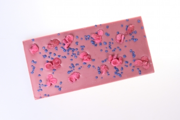 Ruby Chocolate mit Blüten